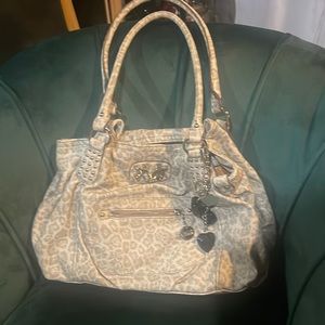 Kathy Van Zeeland cream and tan tones leopard print hobo bag, new without tags.